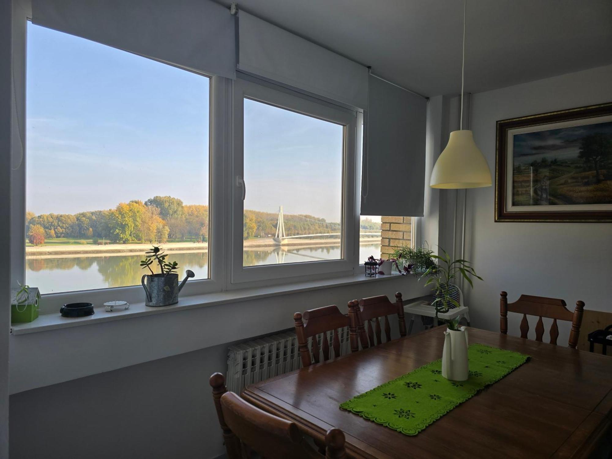 Riverview Apartment Osijek Eksteriør billede